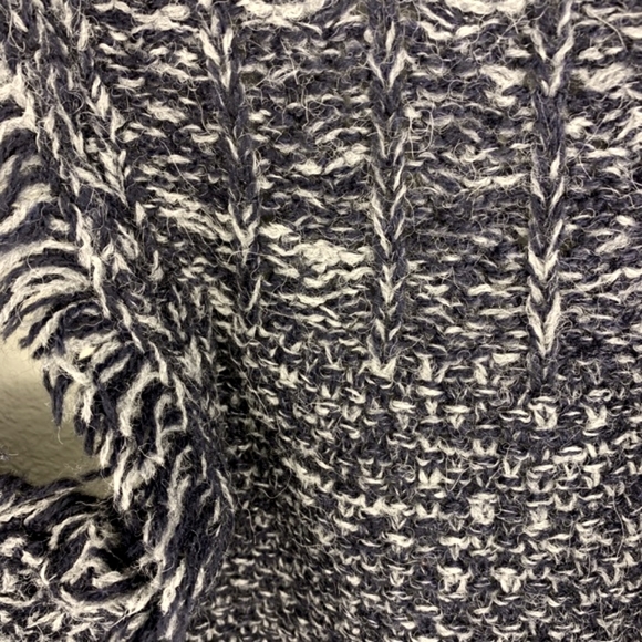 Banana Republic Sweater Vest Fringe Trim Wool/Alpaca/Acrylic Navy/ Gray - Picture 8 of 13